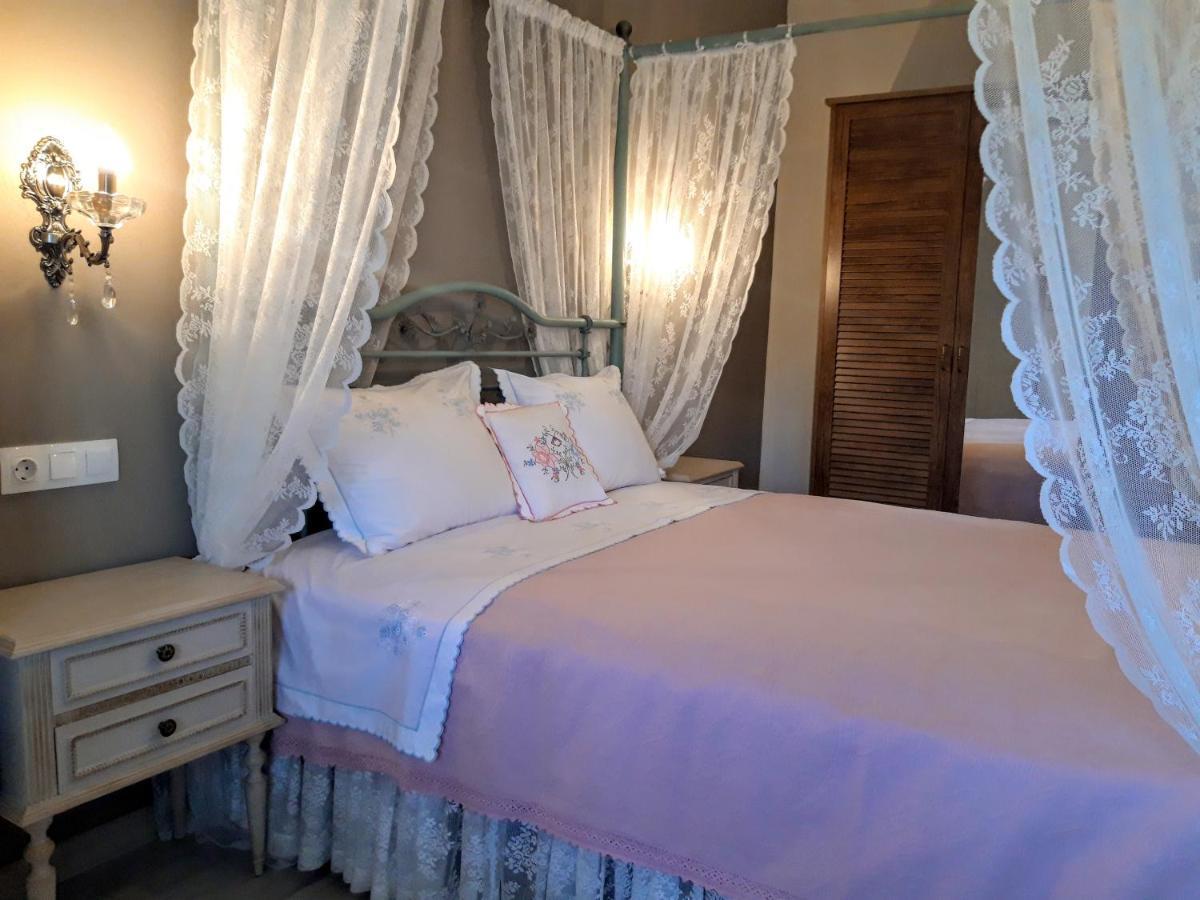 Rizes House Apartment อาโยส นิโกลาออส ภายนอก รูปภาพ