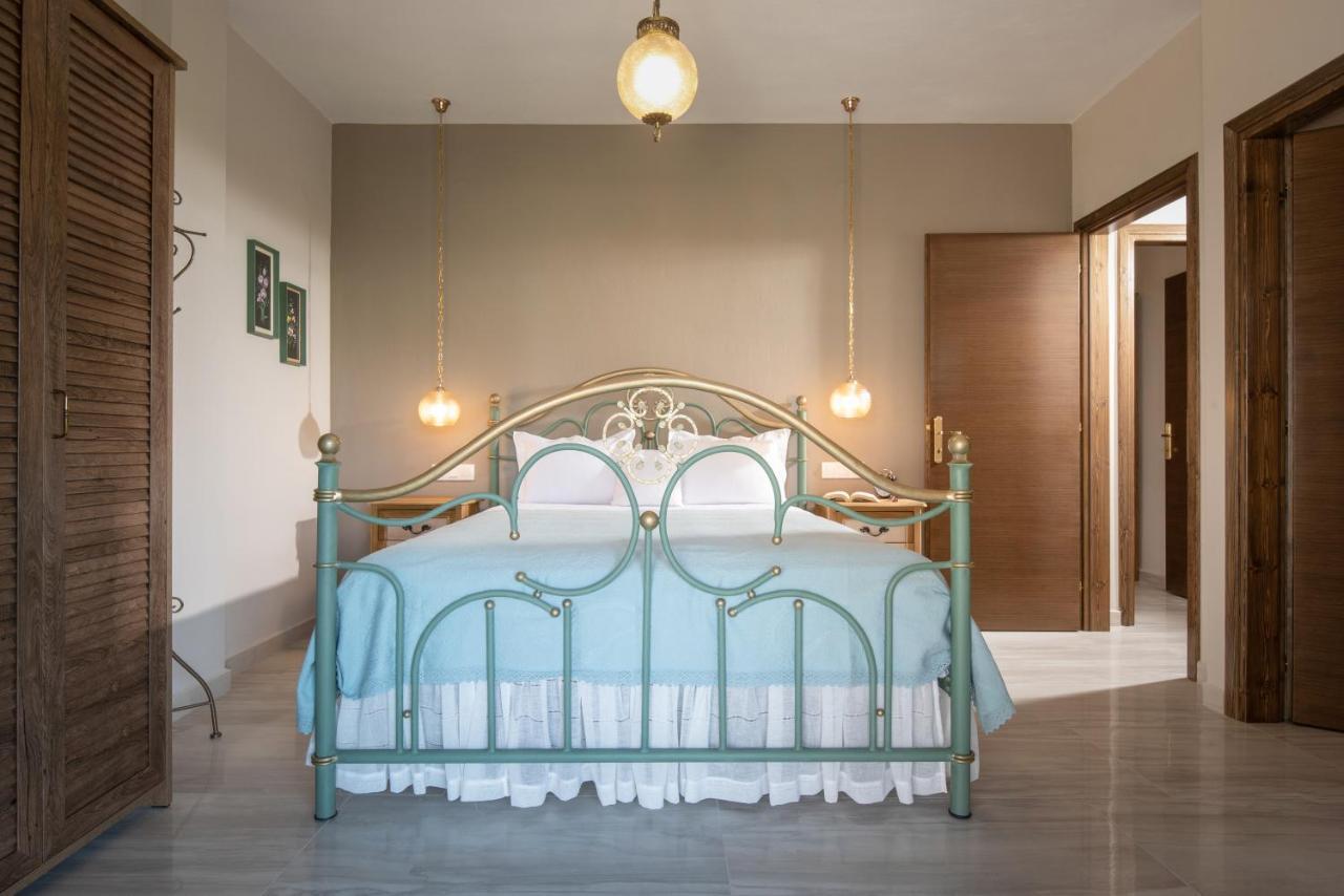 Rizes House Apartment อาโยส นิโกลาออส ภายนอก รูปภาพ
