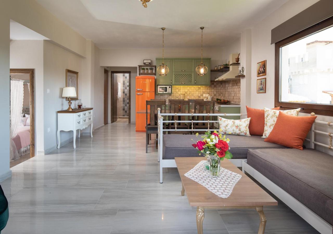 Rizes House Apartment อาโยส นิโกลาออส ภายนอก รูปภาพ